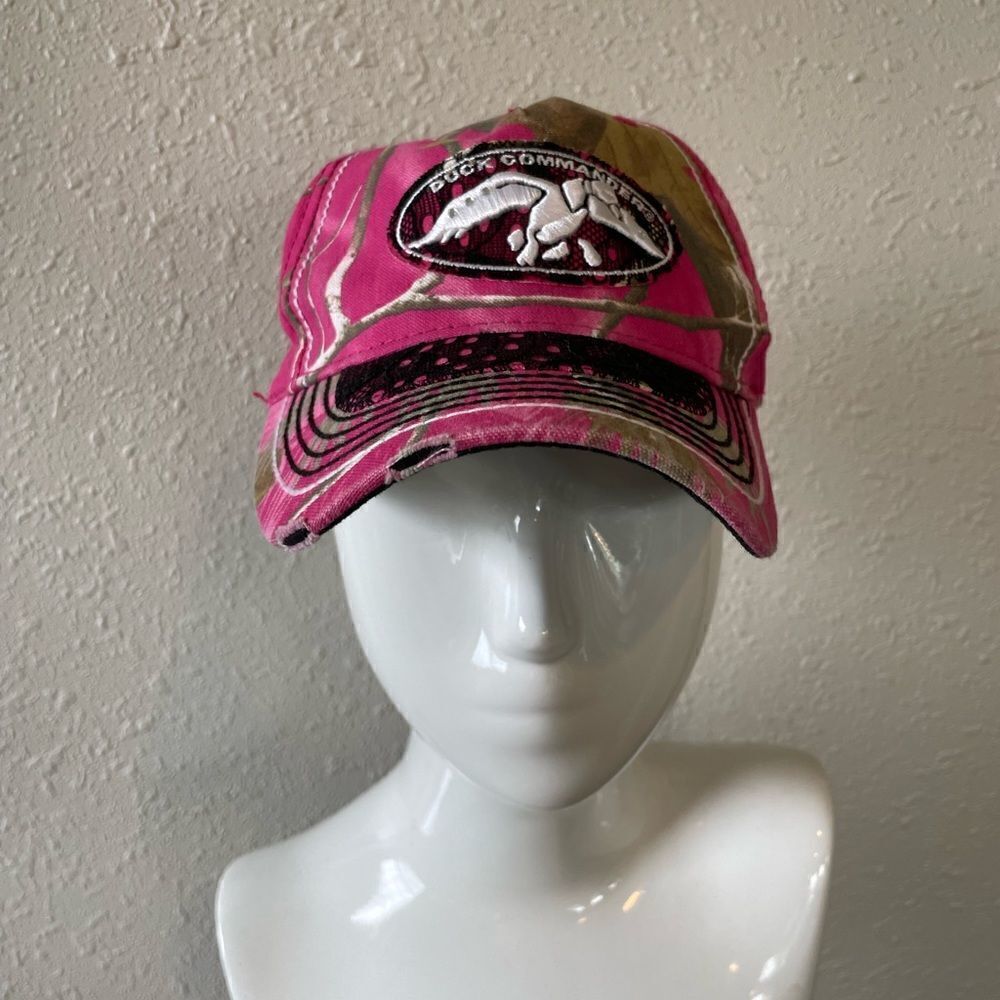 Paramount Outdoors Duck Commander Baseball Cap EUC